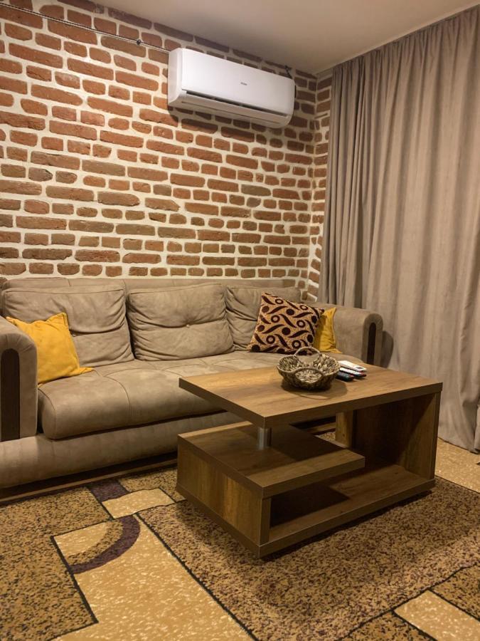 12 Maksim Gorki Street Apartment Tbilisi Exterior foto