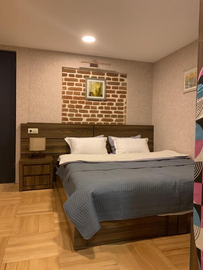 12 Maksim Gorki Street Apartment Tbilisi Exterior foto